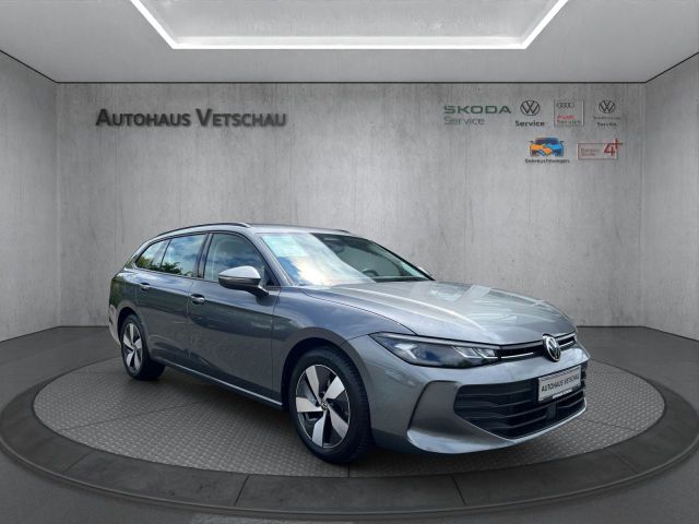 Passat Variant 1.5 eTSI Bluetooth Navi LED Klima