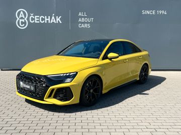 Audi RS3 2.5 TFSI, limo, 294kW