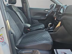 VW T-Cross 1.5 TSI R-Line Sportpaket Navi Digitales