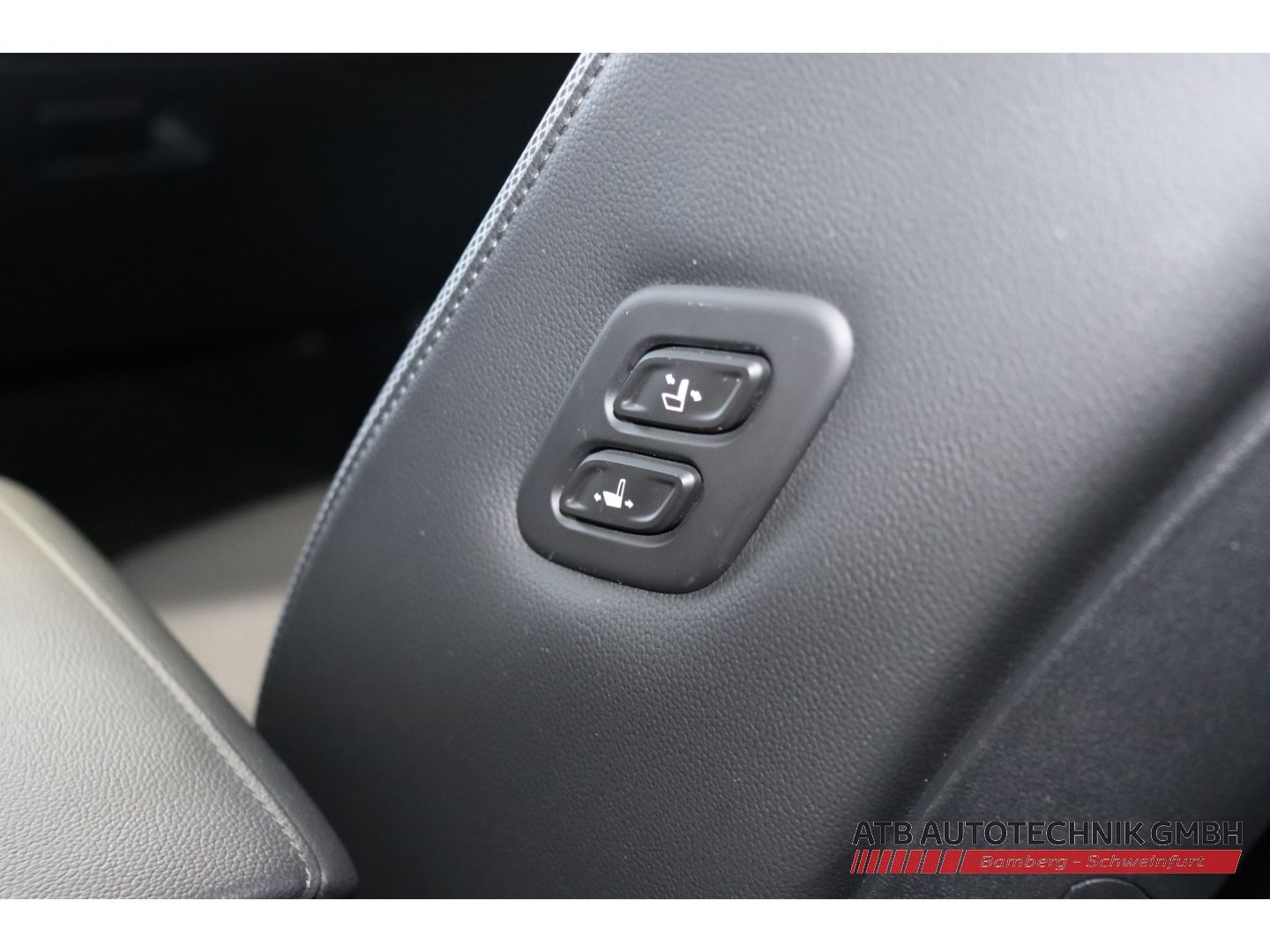 Fahrzeugabbildung Hyundai Tucson Prime 1.6 T-GDI PHEV 4WD SOH 98,7%  HUD N