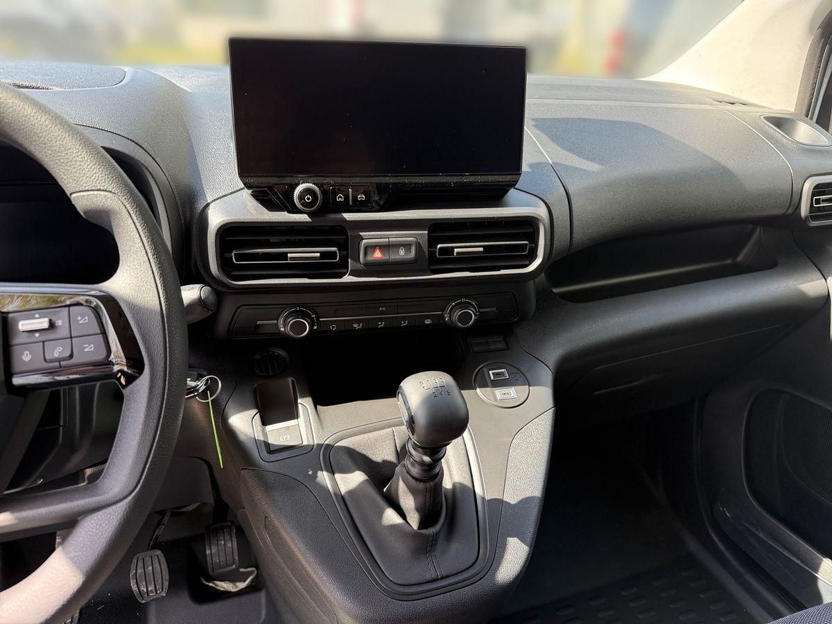 Fahrzeugabbildung Fiat Doblo XL Kastenwagen 130 MT