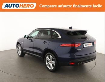 Jaguar F-Pace - 4