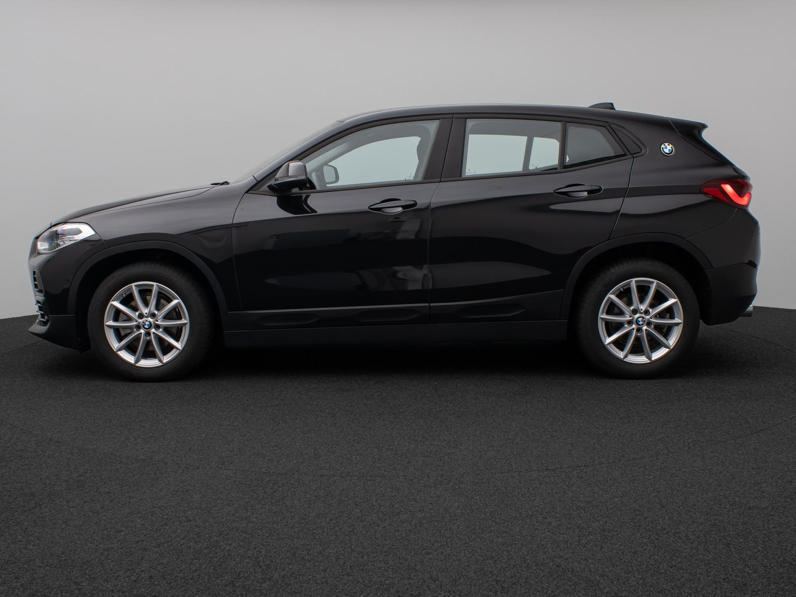 BMW X2 sD18i Parkassistent DAB Navigation Lordos LED, миниатюра 11