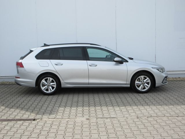 Golf VIII Variant 2.0 TDI 150 PS Life AHK/LED/NA