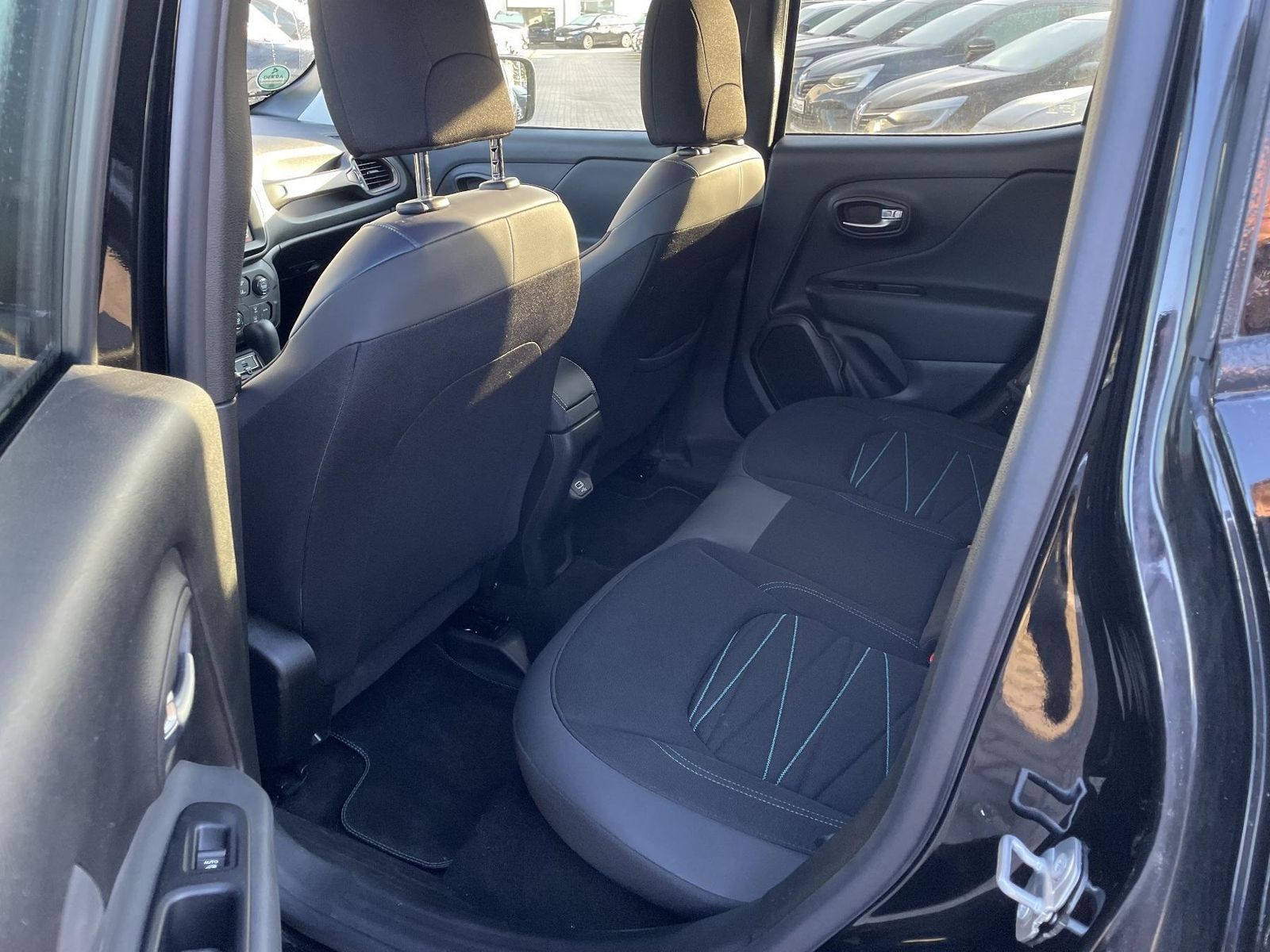 Jeep Renegade - Bild 14