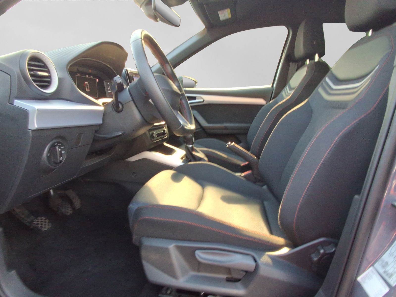 Seat Arona - Bild 11