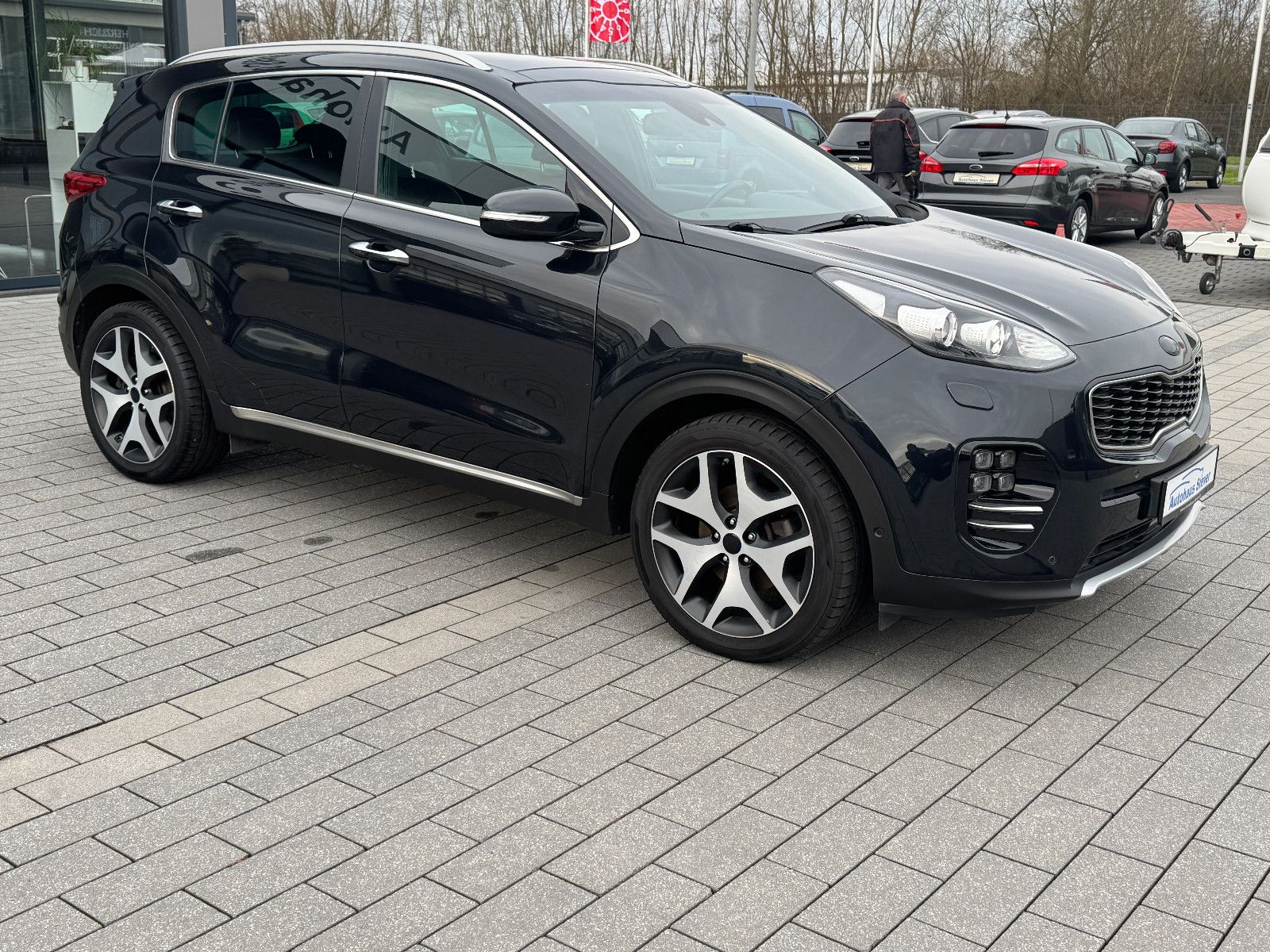 Fahrzeugabbildung Kia Sportage GT-Line 4WD