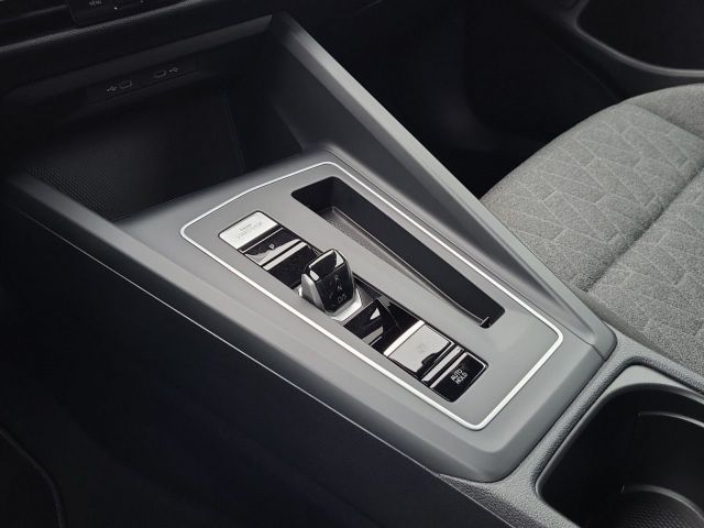 Golf VIII 2.0TDI Move Navi Kamera ACC LED