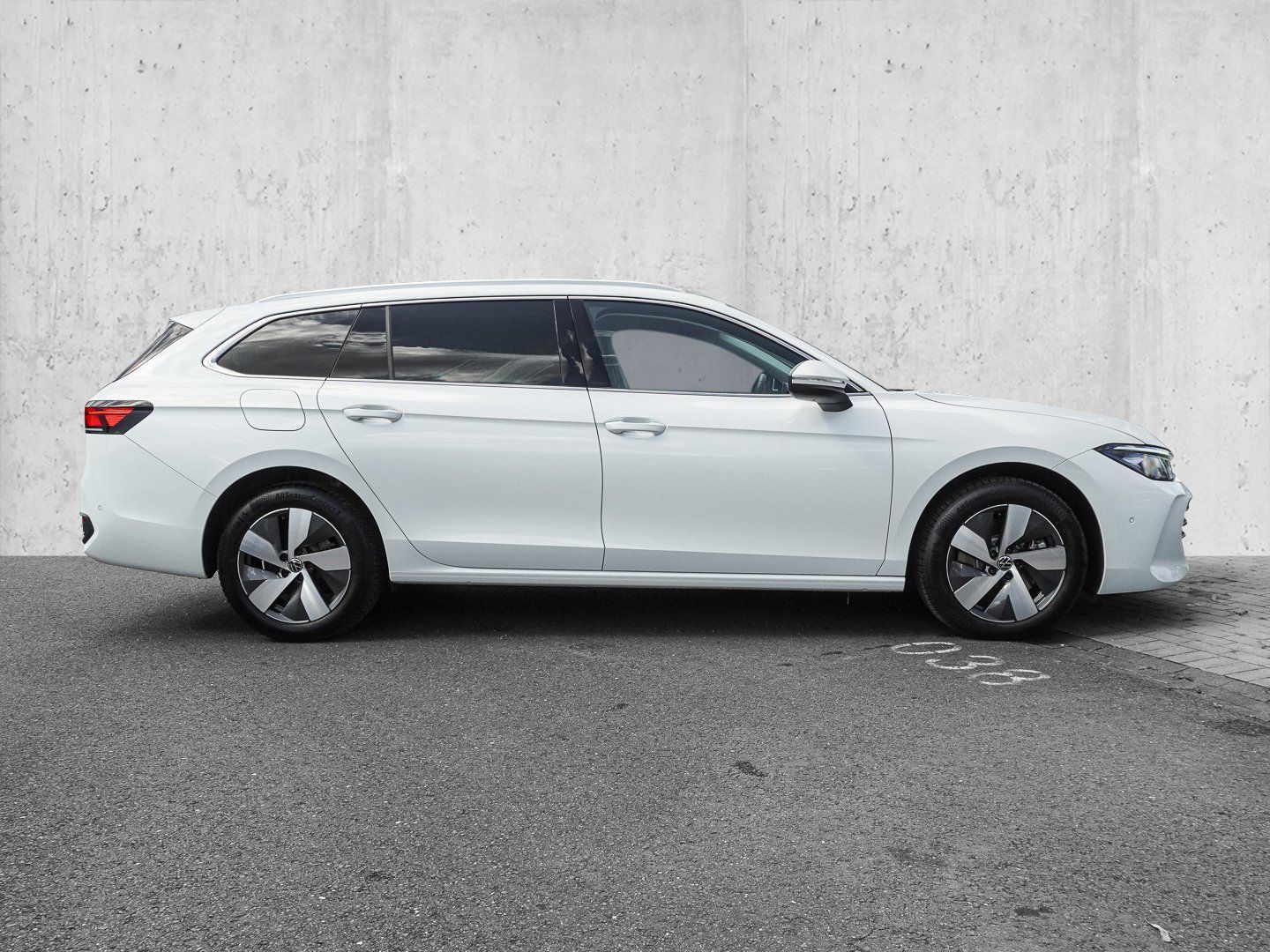 Volkswagen Passat Variant 1.5 eHybrid DSG Business HEAD-UP foto 5