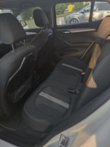 BMW X2 sDrive18i Advantage  - BMW X2 von privat
