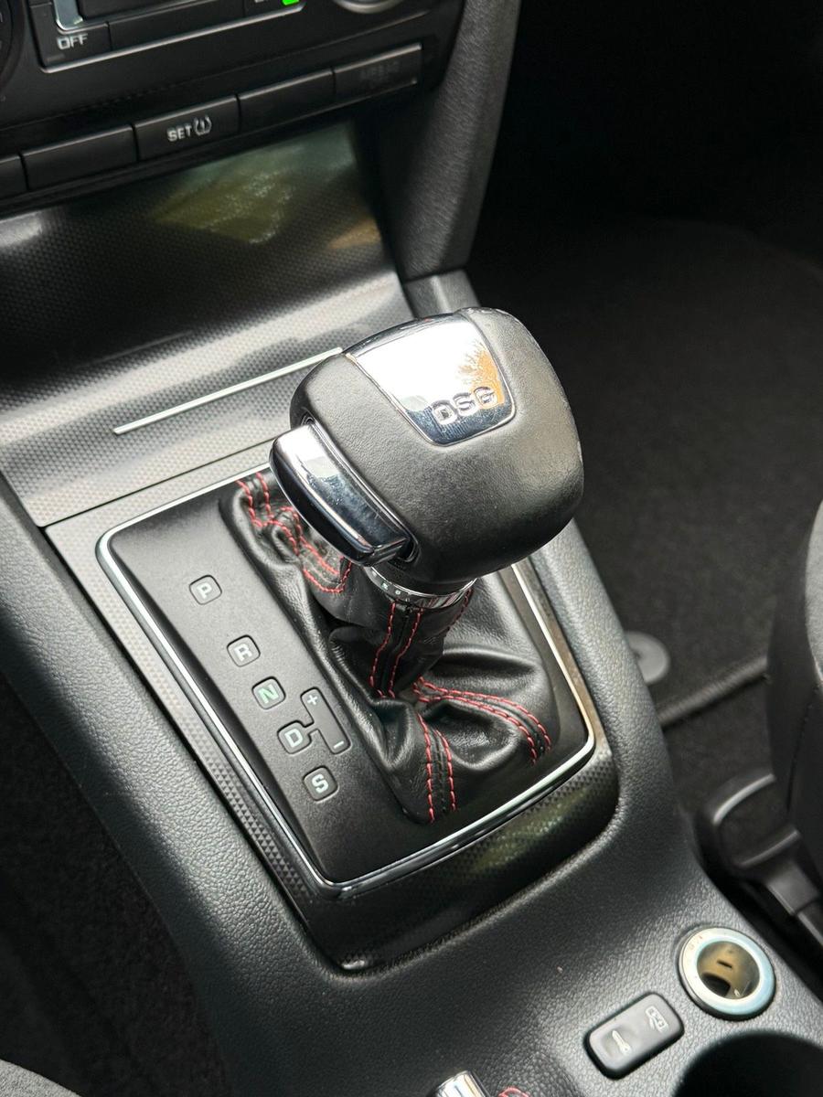 Skoda Octavia 2013 — photo 12