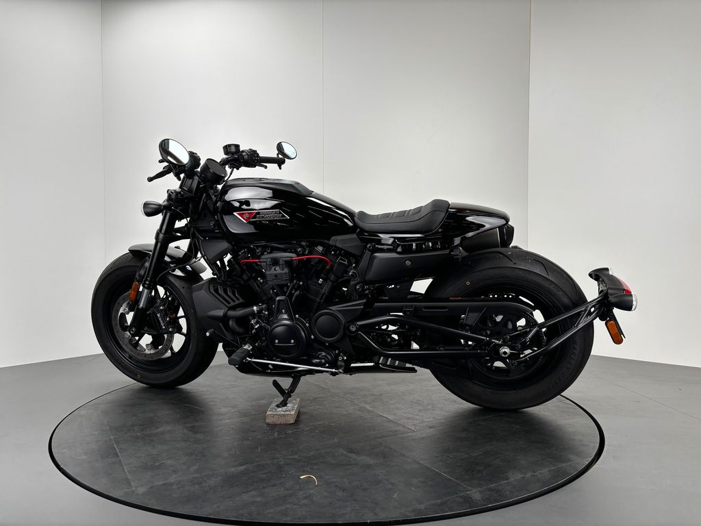 Fahrzeugabbildung Harley-Davidson RH1250S SPORTSTER *NEUWERTIG *KAUM KILOMETER