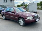 Mercedes-Benz C 220 AUTOMATIK*KLIMA*S-DACH*WENIG KM*GEPFLEGT - gebrauchte Mercedes-Benz C 220 aus dem Jahr 1996