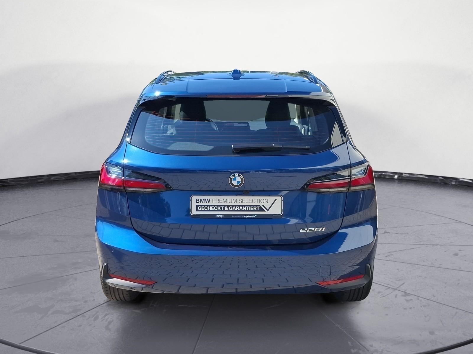 BMW 220 Active Tourer 220i Active Tourer Steptronic DCT Premium Paket, миниатюра 5