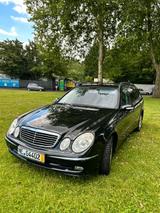 Mercedes-Benz E 220 CDI T AVANTGARDE Avantgarde - gebrauchte Mercedes-Benz E 220 aus dem Jahr 2005