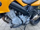 BMW F800S - BMW GELB