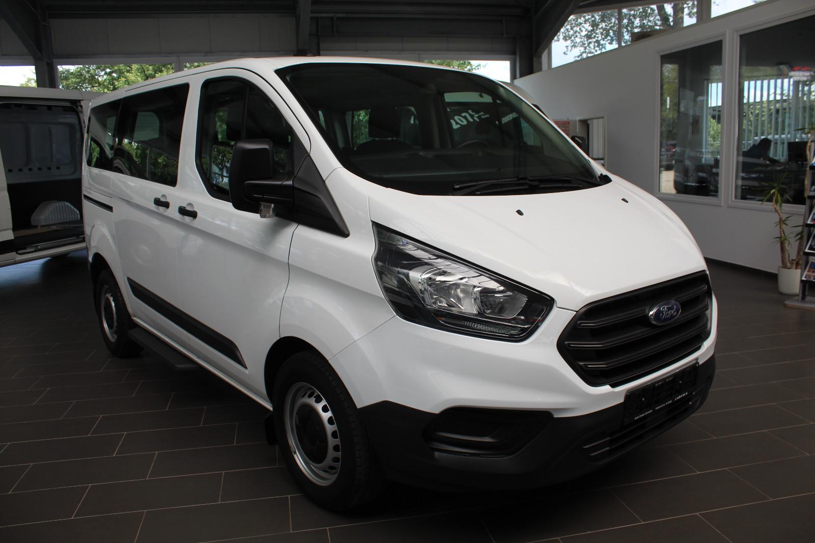 Ford Transit Custom Kombi 320 L1 (9 Sitzer)