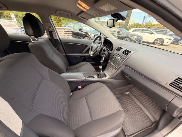Toyota Avensis Kombi Sol