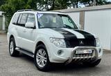 Mitsubishi Pajero 3.2 DI-D Instyle - gebrauchte Mitsubishi Pajero aus dem Jahr 2011