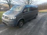 Volkswagen VW T5 Transporter langer Radstand - Volkswagen T5: Langer Radstand