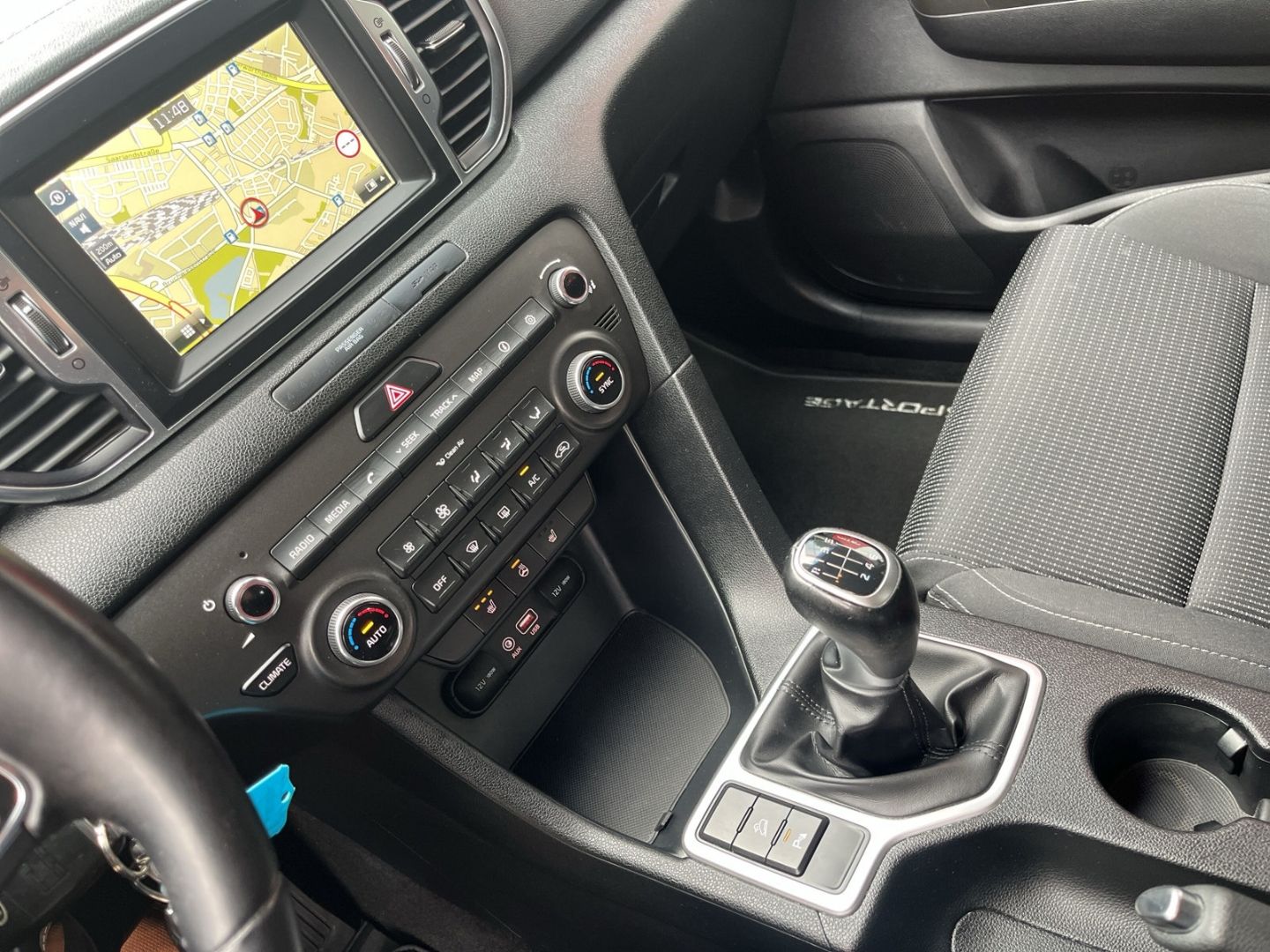 Fahrzeugabbildung Kia Sportage Vision 2WD 1.6 GDI