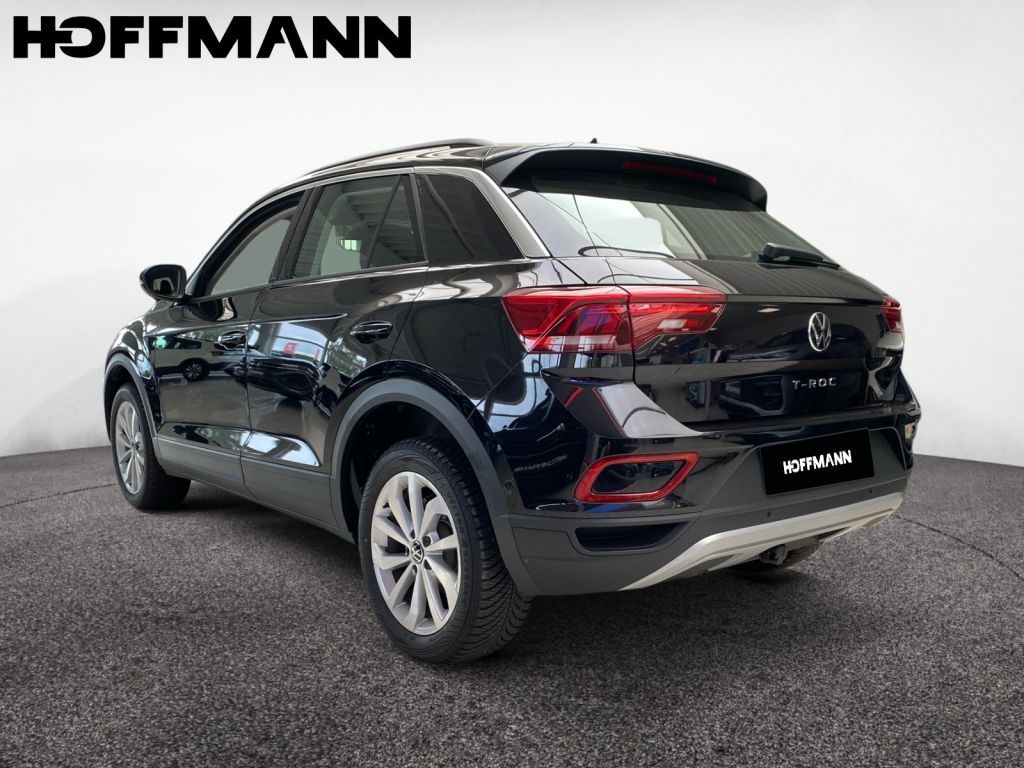 Fahrzeugabbildung Volkswagen T-Roc 1.5 TSI DSG Life Standheizung AHZV