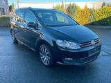 Volkswagen VW Sharan 2.0 TDI Allstar / 8 Fach Bereift - Volkswagen Sharan in Bielefeld