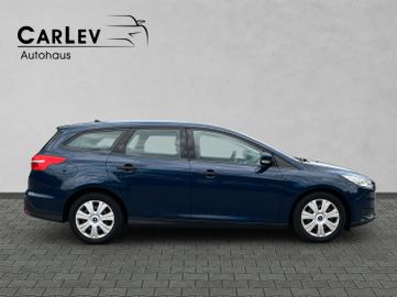 Ford Focus - 8