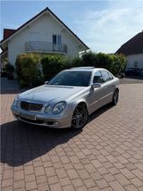 Mercedes-Benz Mercedes W211 E500 TÜV NEU - Mercedes-Benz E 500 aus 2002