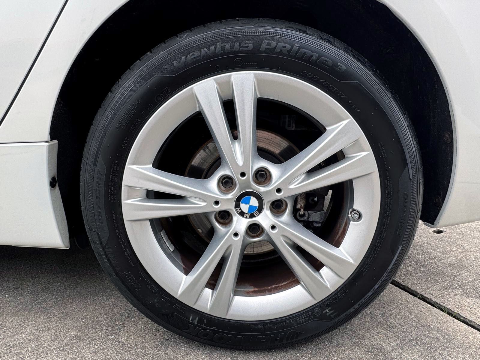Fahrzeugabbildung BMW 218i Active Tourer Aut. Sport-Line LED KAM PANO