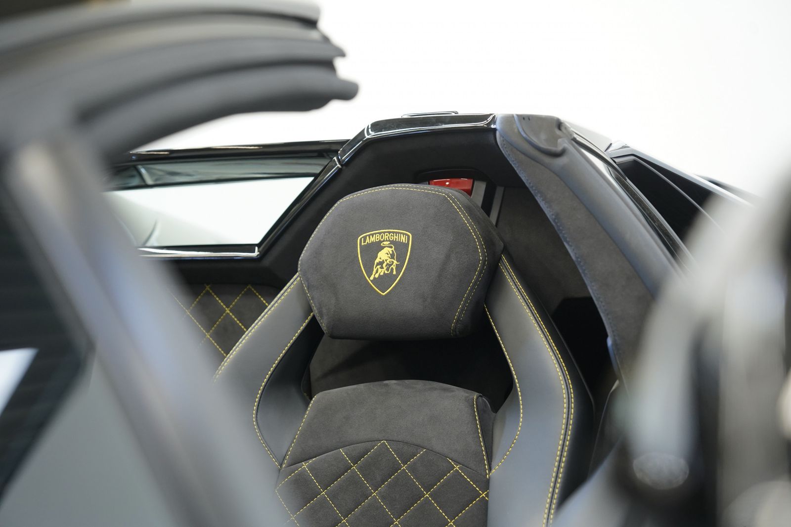 Lamborghini Aventador