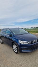 Volkswagen Touran 1.5 TSI ACT DSG Highline TOP Ausstattung  - Volkswagen Touran: Ausstattung