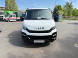 Iveco Daily Doppelkabine 35 S 130 7 Sitzer - Iveco 130