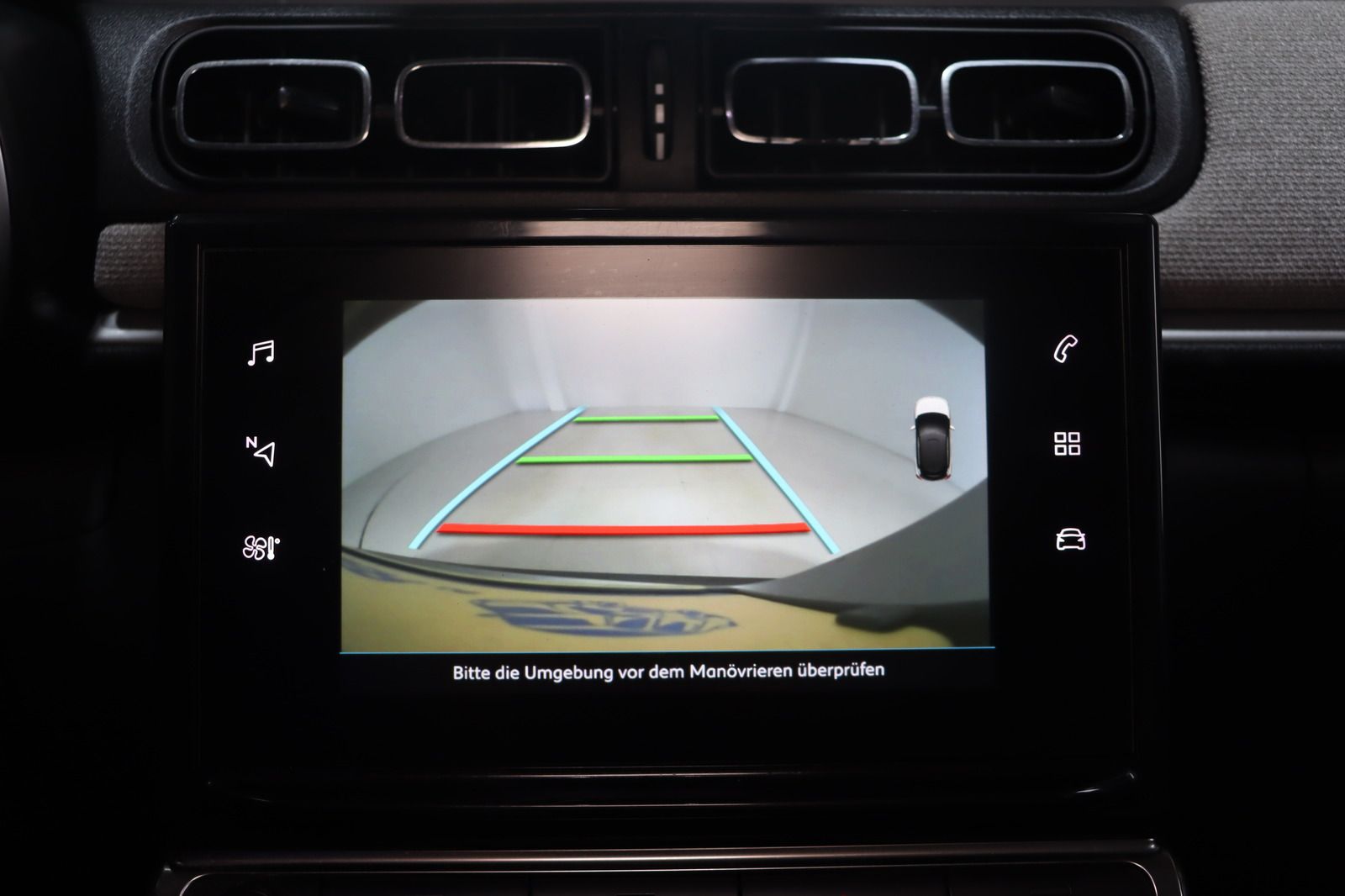 Fahrzeugabbildung Citroën C3 * LED * Navi * Keyless * 8-fach