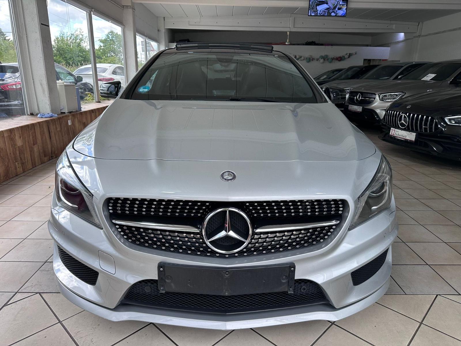 Mercedes-Benz CLA 220 CDI /d AMG Line.Panoramadach Leder.Sport
