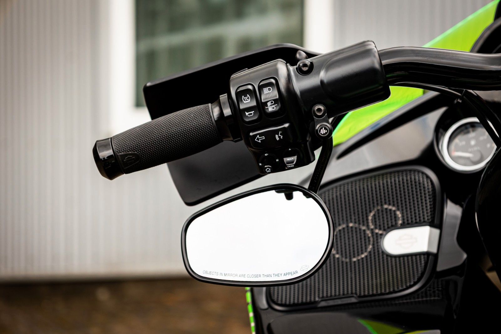Fahrzeugabbildung Harley-Davidson FLTRXST Road Glide ST - Clubstyle - Kesstech -