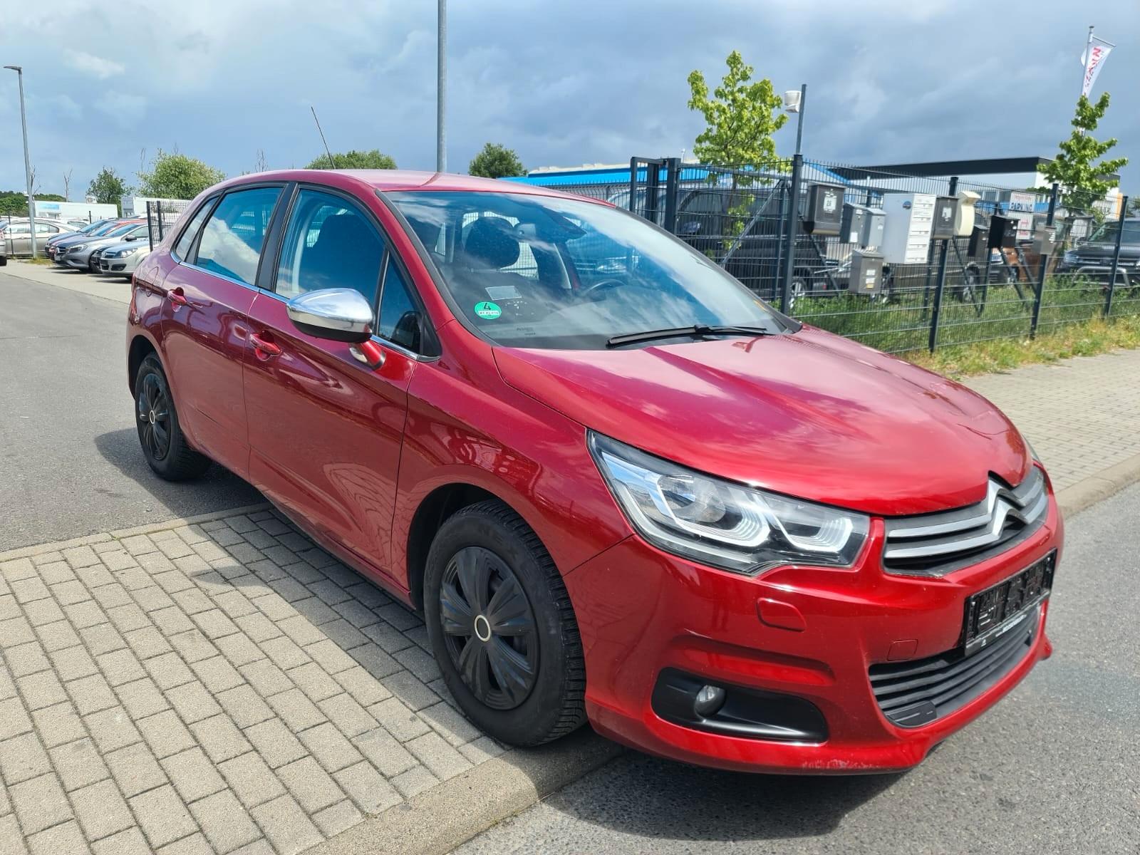 Citroën C4 Lim. Selection 1,2 AUTOMATIC AHK PDC