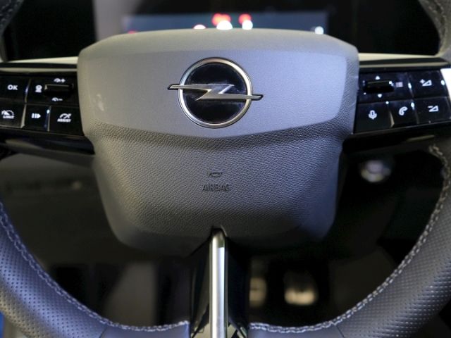 Astra L LIM GS AT+AHK+LED+360 GRAD KAMERA+SITZ-/