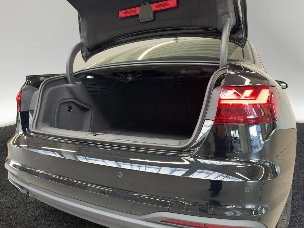 Audi A4 - Bild 8