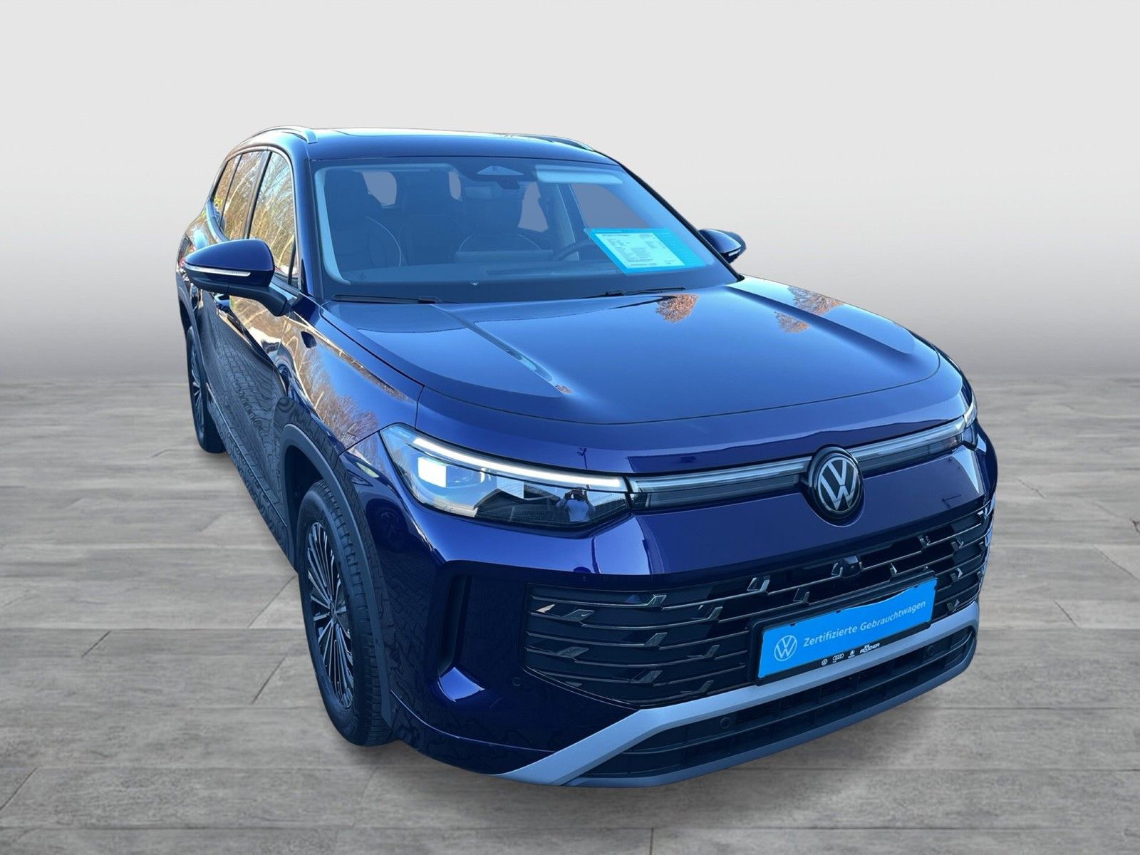 Volkswagen Tayron 1.5 TSI Elegance Matrix Leder Pano IQ AHK foto 4