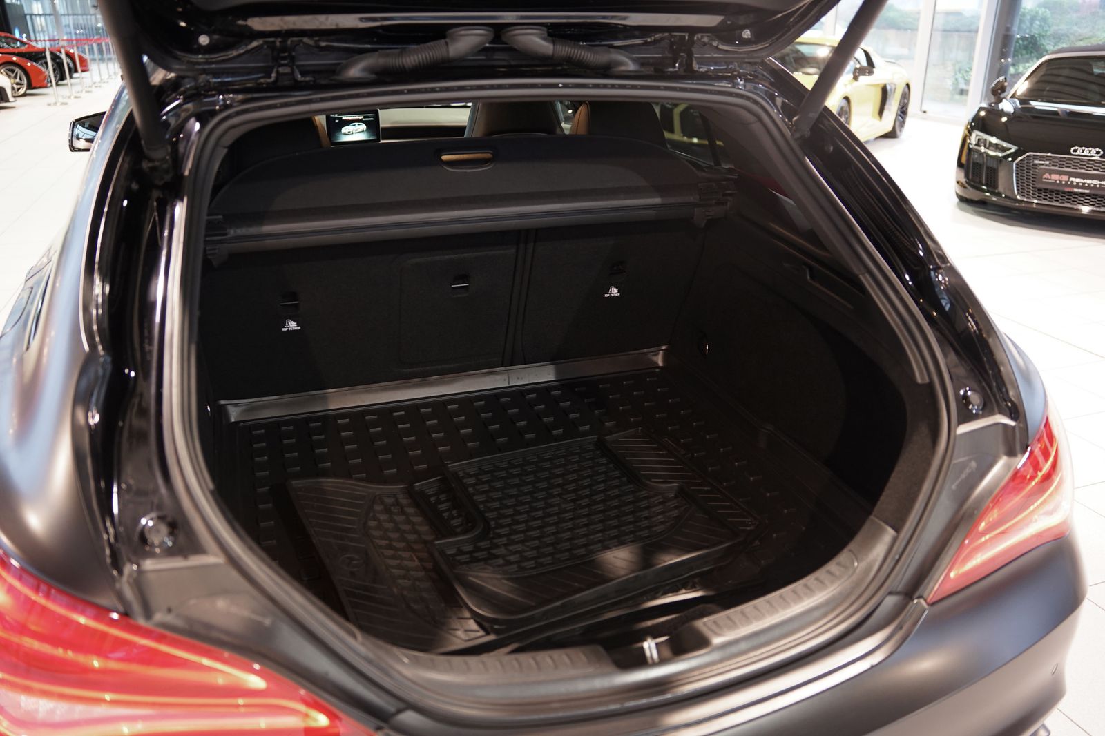 Mercedes Benz Cla 45 Amg Shooting Brake