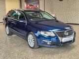 Volkswagen Passat Variant Highline, TÜV Neu, Service Neu - Volkswagen Passat aus 2008
