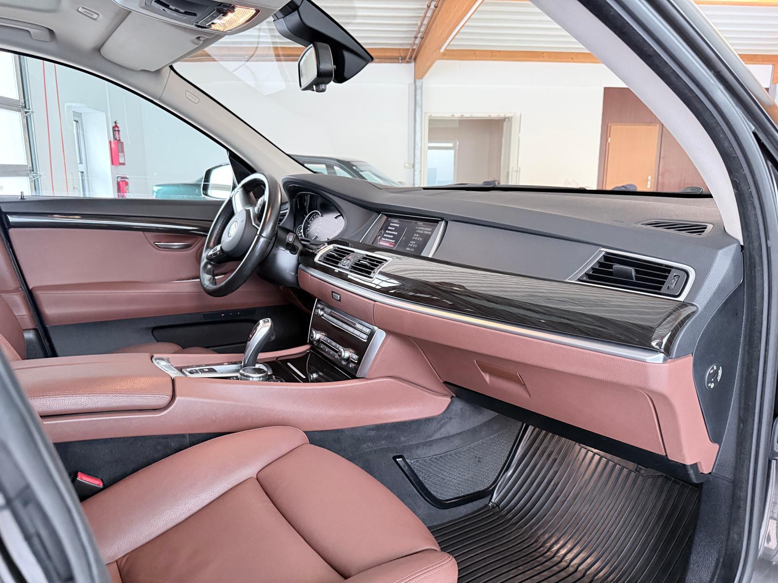 BMW 530d GT xDrive~Pano/AHK/ACC/RFK/LED/HUD