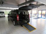 Opel Combo Life E Innovation Rampe/Behindertengerecht - gebrauchte Opel Combo aus dem Jahr 2020