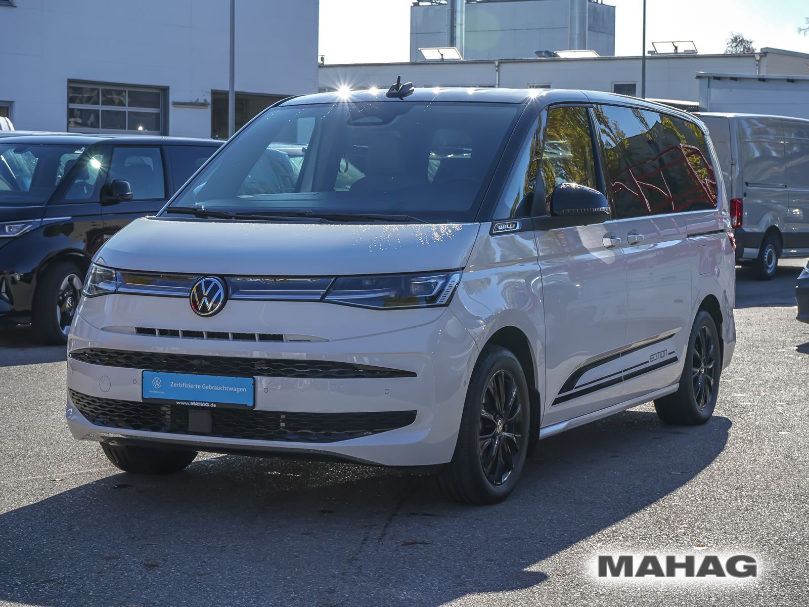 Volkswagen Multivan Langversion Life Hybrid 4Motion imagem 2