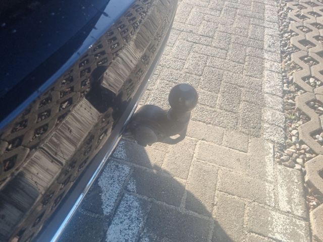 Fahrzeugabbildung SKODA Karoq 1.5 TSI Sportline NAVI AHK MATRIX-LED