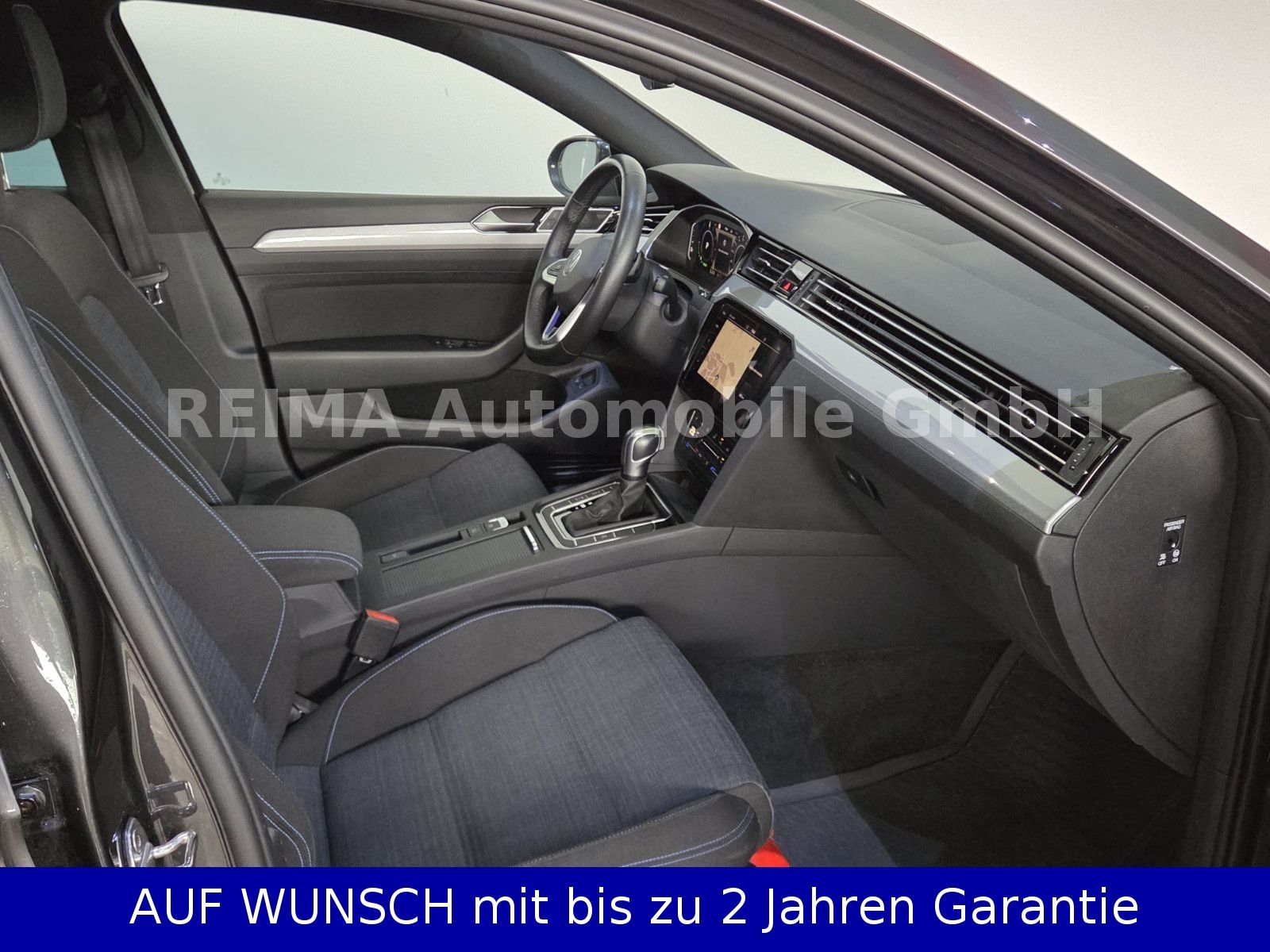 Fahrzeugabbildung Volkswagen Passat Variant 1,4i GTE Hybrid, Massage, LED