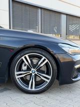 BMW 730d - M-Paket/Schiebedach/Apple CarPlay/Head-Up - BMW 730 in Essen