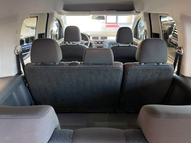 MYAUTOCENTER – Gebraucht- und Jahreswagen mit Werkstattservice in Pfaffenhofen Volkswagen Caddy PKW Maxi BMT*Klima*Radio*7Sitze*