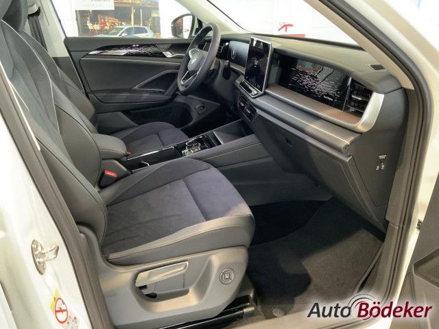 Volkswagen Tayron 1.5 eTSI DSG Elegance Bluetooth Navi LED